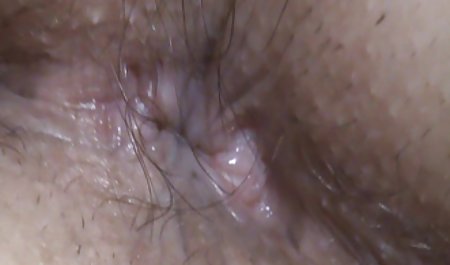 قلاب خیابانی افرو سبزه مشاعره گروه های سکسیتلگرام بزرگ را جمع می کند