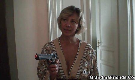 WIFE JULIA GANGBANG کلیپ سکسی در کانال تلگرام BIG BLACK BLACK